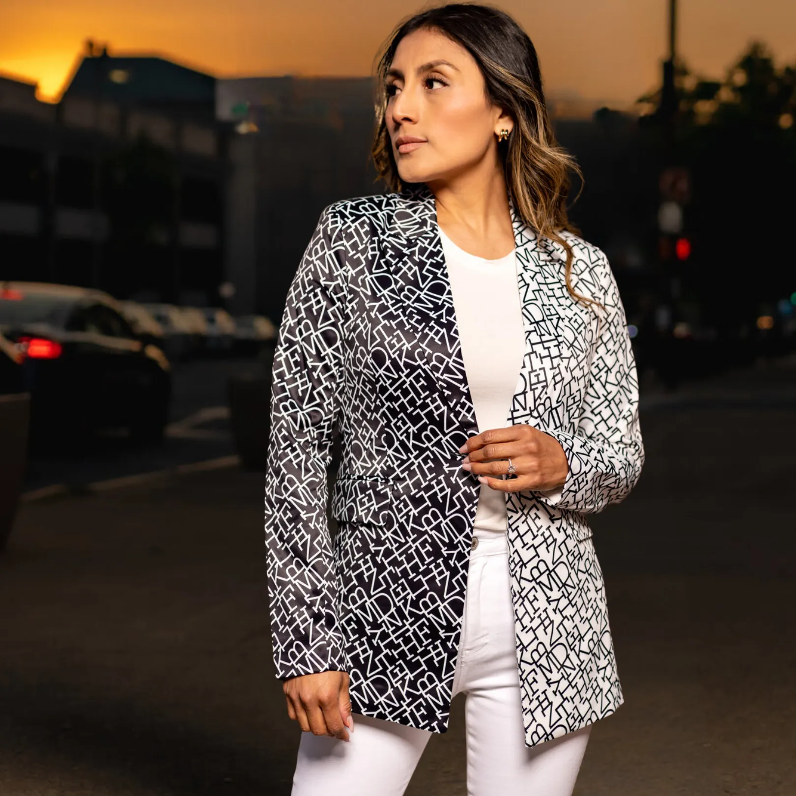 MARA BLAZER